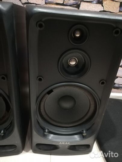 Колонки akai