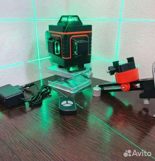 Лазерный уровень hilda 4d