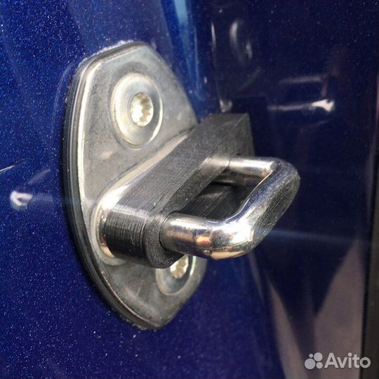 Демпферы замков дверей LADA xray