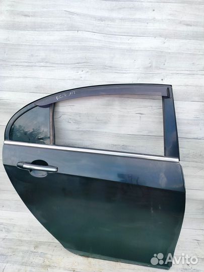 Дверь задняя правая Geely Emgrand EC7 2013