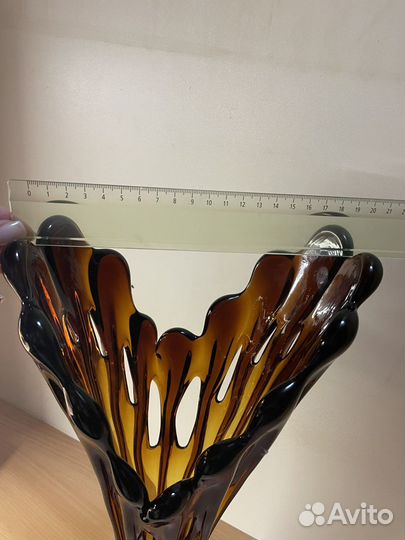 Ваза для цветов, коралл