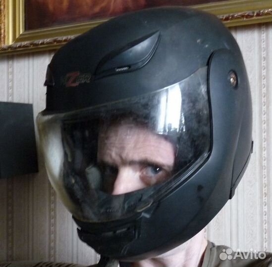 Мото шлем Hizer размер S (оплавленный с боку)