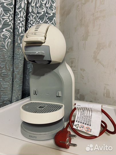 Капсульная кофемашина dolce gusto