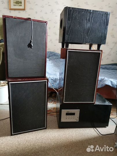 Колонки 10AC-401 с усилителем