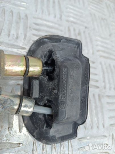 Трос стояночного тормоза Peugeot 308 1.6 EP6 2011