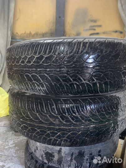 Yokohama Parada Spec-X 225/65 R17