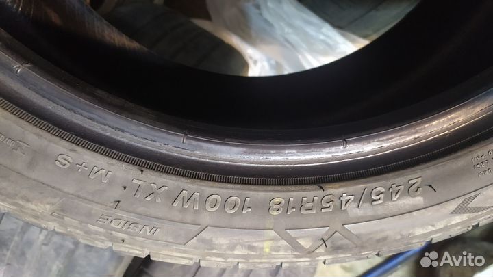 Duraturn Mozzo Winter 245/45 R18 100