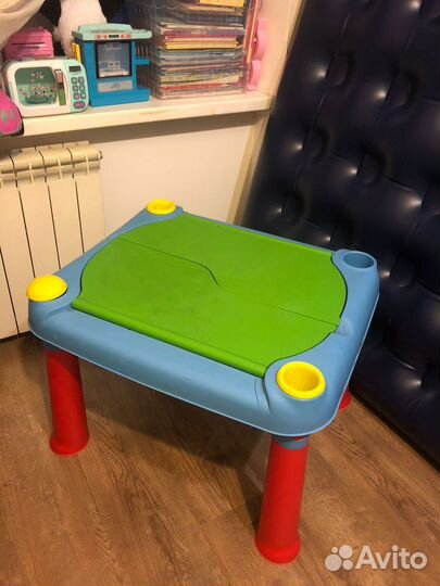 Детский стол