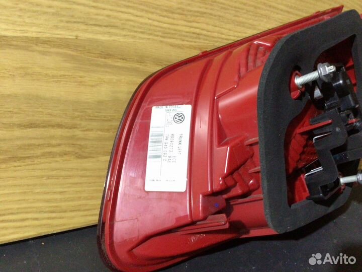 Фонарь задний левый на багажник для Туарег