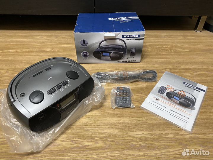 Стереомагнитола USB/SD Hyundai H-1446UD