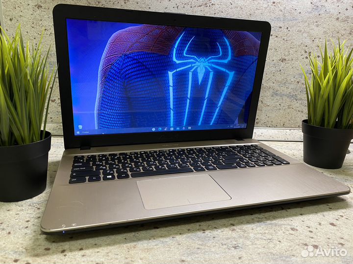 Скоростной ноутбук asus 2 видеокарты