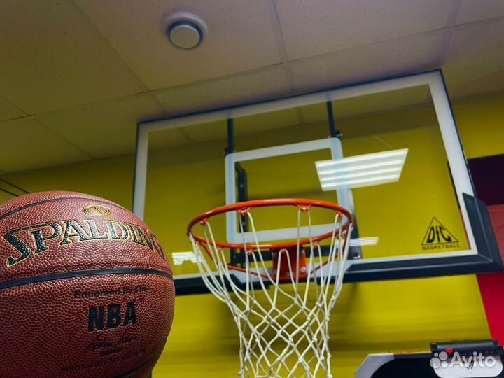 Баскетбольные щиты и стойки в ассортименте