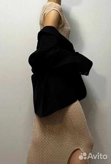 Ажурное прозрачно-бежевое платье