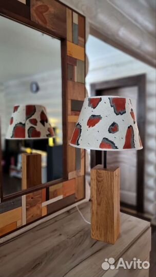 Лампа настольная