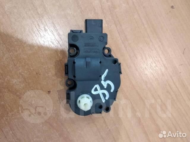 Моторчик заслонки отопителя Audi A4 (B8) 2007-2015