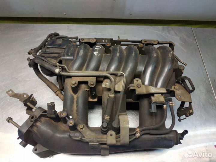 Коллектор впускной Nissan Maxima A33 VQ20DE