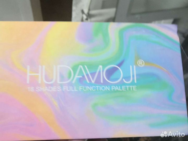 Палетка теней для век