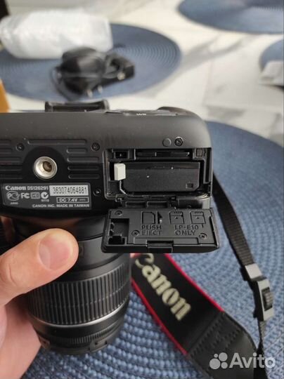 Зеркальный фотоаппарат canon eos 1100d