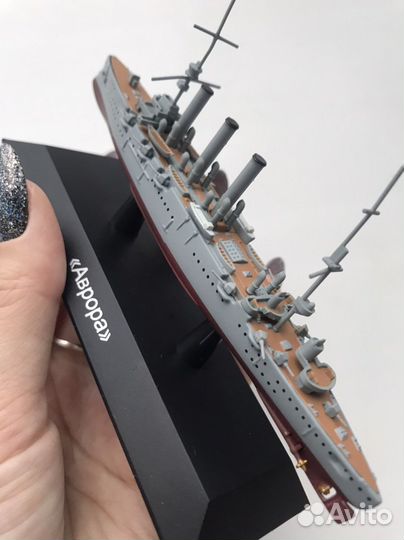 Модель корабля Аврора деагостини