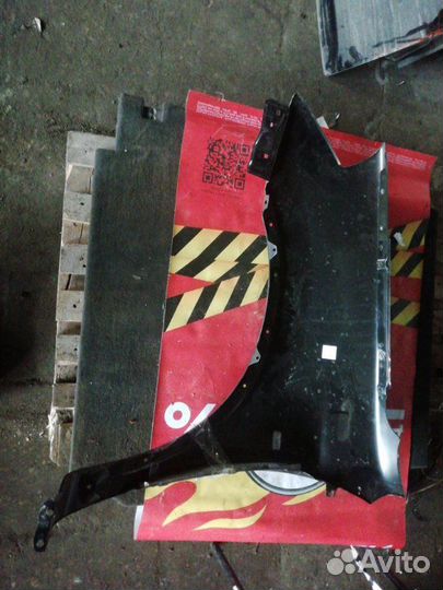 Крыло переднее правое Nissan Qashqai