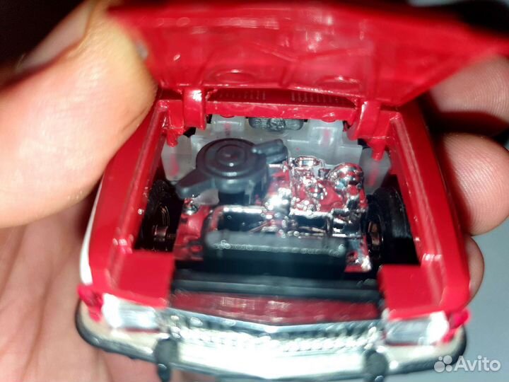 Коллекционные модели машин 1:43