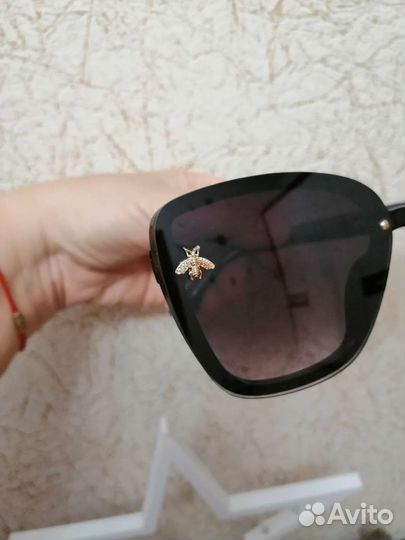 Очки солнцезащитные женские