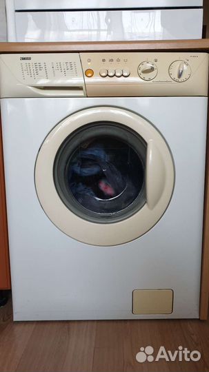 Стиральная машина zanussi бу