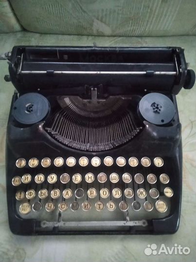 Пишущая машинка