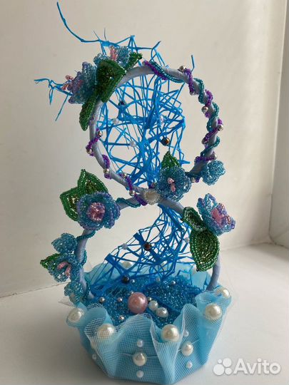 8 марта подарок. мини букетики,композиции,бонсаи