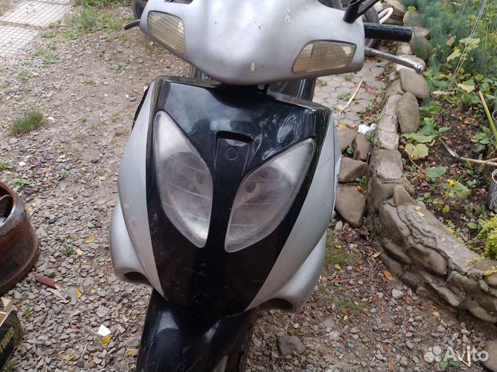 Скутер reuser lifan