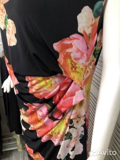 Платье deberhams