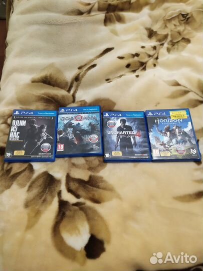 Sony playstation 4 pro 1tb + два джостика, игры