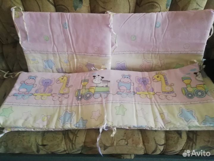 Бортики на кроватку