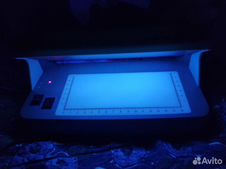 Ультрафиолетовый детектор валюты Dors 145
