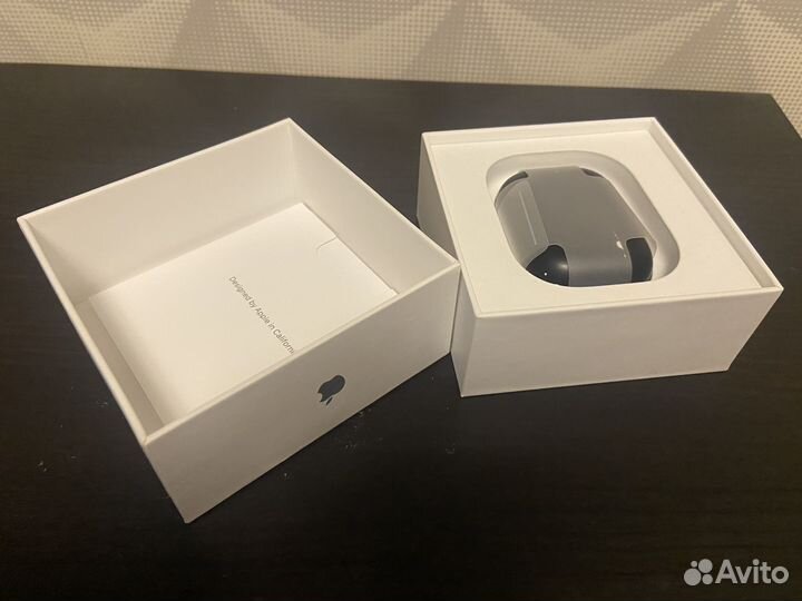 Кейс для airpods pro 1 и правый наушник