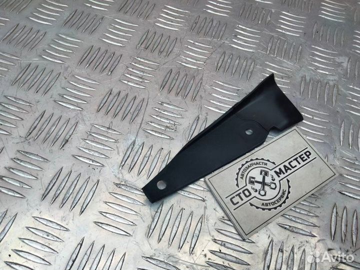 Уголок жабо правый Ford Transit 2.2