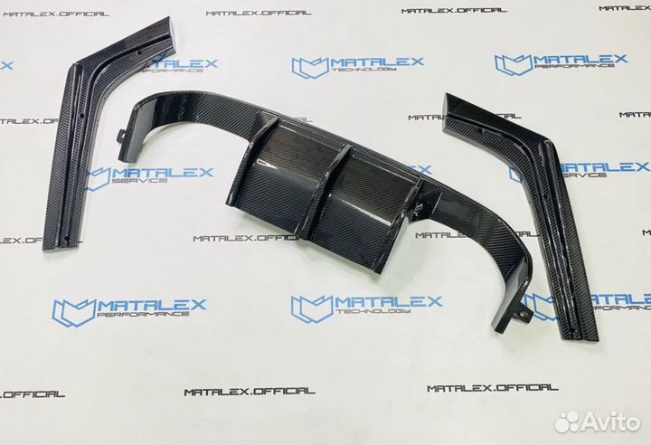 Диффузор и элероны BMW F80 F82, сухой карбон