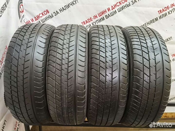 Dunlop Grandtrek ST30 225/60 R18 100H