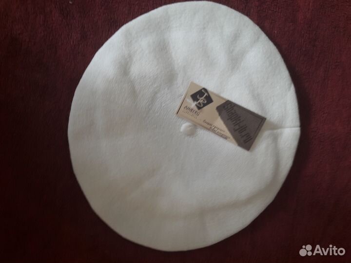 Берет женский новый