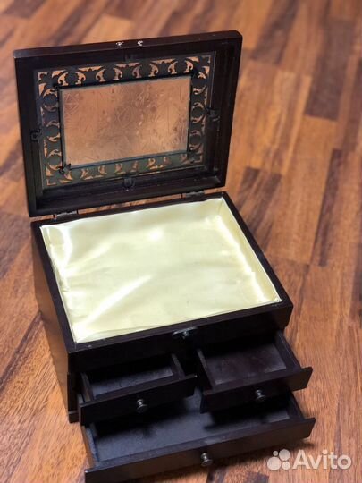 Продаю шкатулка