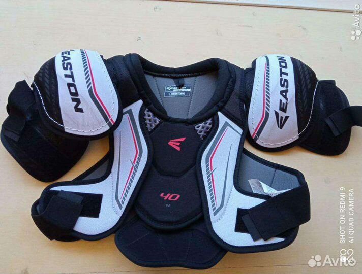 Нагрудник хоккейный ytn