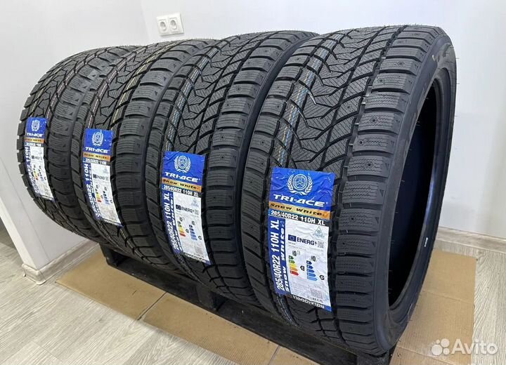 Tri Ace Snow White II 285/40 R22 и 325/35 R22 110H