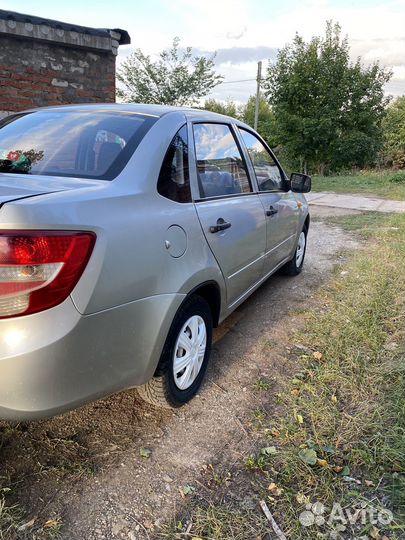 LADA Granta 1.6 МТ, 2013, 123 000 км
