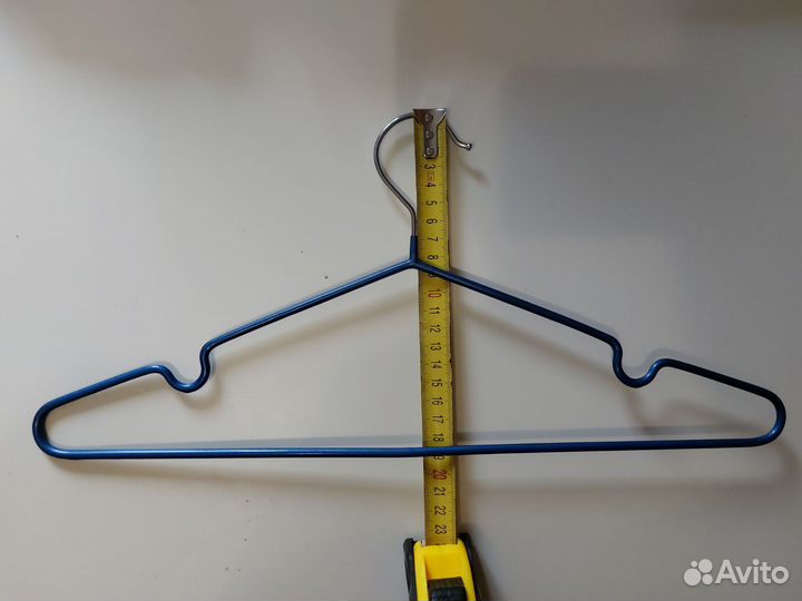Вешалка плечики
