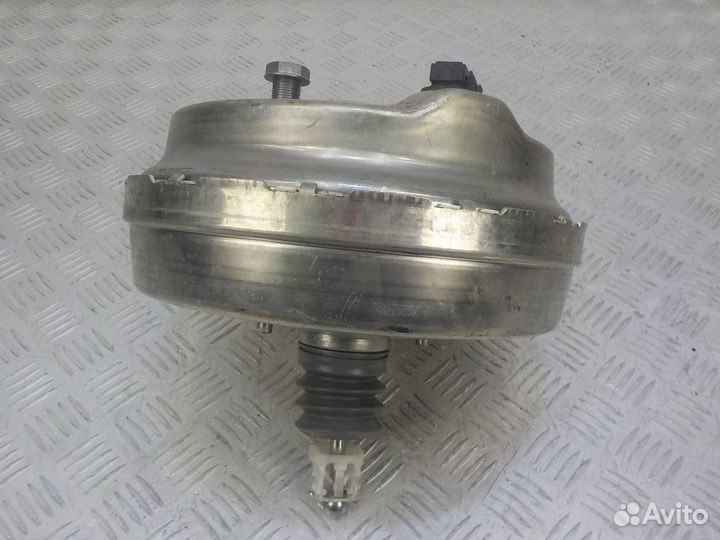 Усилитель тормозов вакуумный Volvo XC90