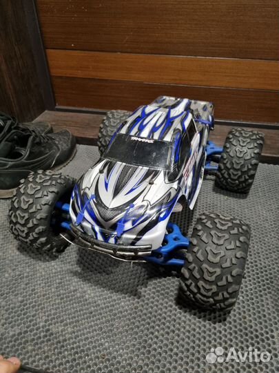 Traxxas 1:10 4wd e-maxx brushless RC рс