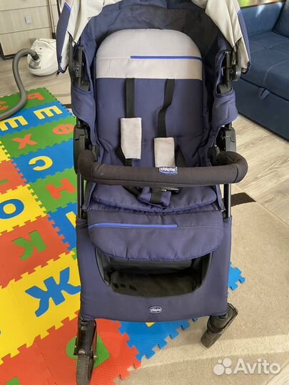 Прогулочная коляска