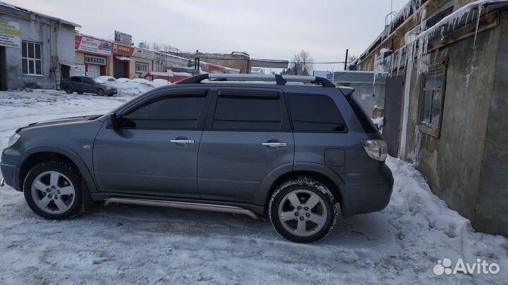 Боковой обвес аутлендер 1