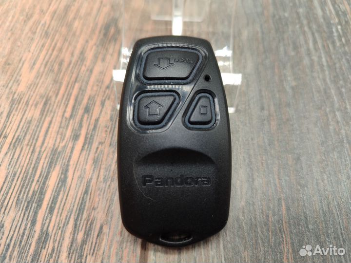 Брелок сигнализации Pandora R468