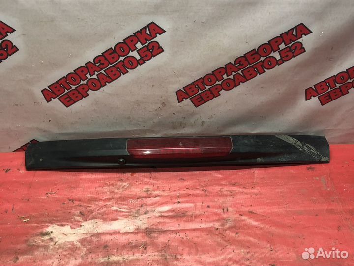 Спойлер Nissan Serena C25